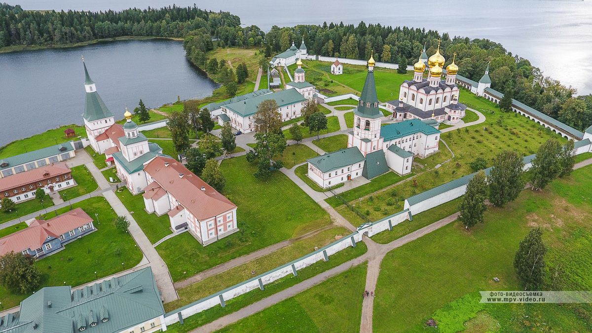 Иверский Богородицкий Святоозерский монастырь.